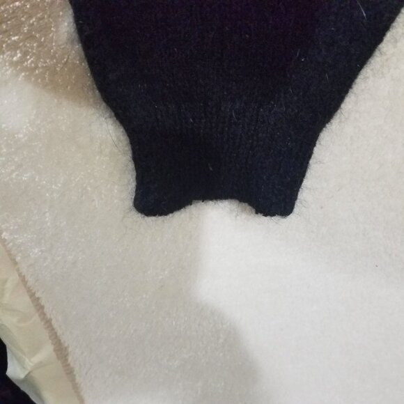 IB Diffusion Womens M Black Silvers Silk Sweater Sequins Beaded Front NWT Vntg‎ - Picture 6 of 14